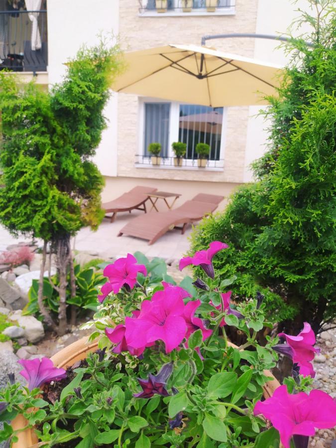 Huty Apartman Karin מראה חיצוני תמונה